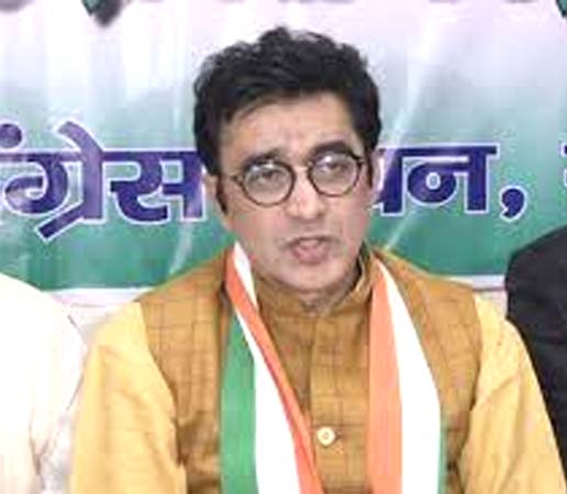 कांग्रेस ने नागालैंड में हुई गोलीबारी को केंद्र की नीति की विफलता बताया, अमित शाह का इस्तीफा मांगा कांग्रेस ने नागालैंड में हुई गोलीबारी को केंद्र की नीति की विफलता बताया, अमित शाह का इस्तीफा मांगा